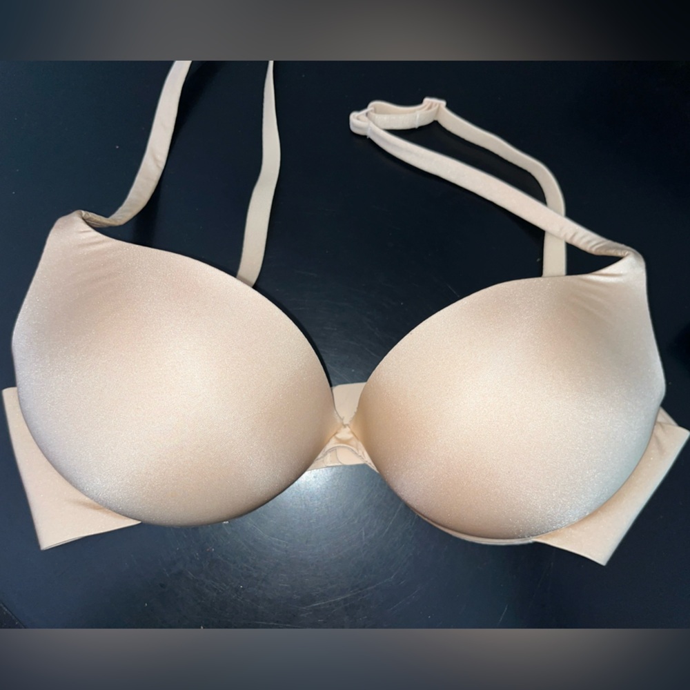 SKIMS ULTIMATE PUSH-UP PLUNGE BRA - 32C - nude